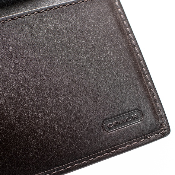 Coach Soho Trifold Large Wallet with Checkbook - Picture 4 of 6